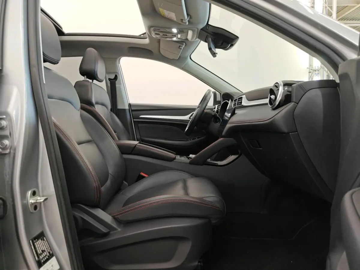 MG EV Standard Range Luxury 50 kWh PANO SOH 91% LEER CAMERA