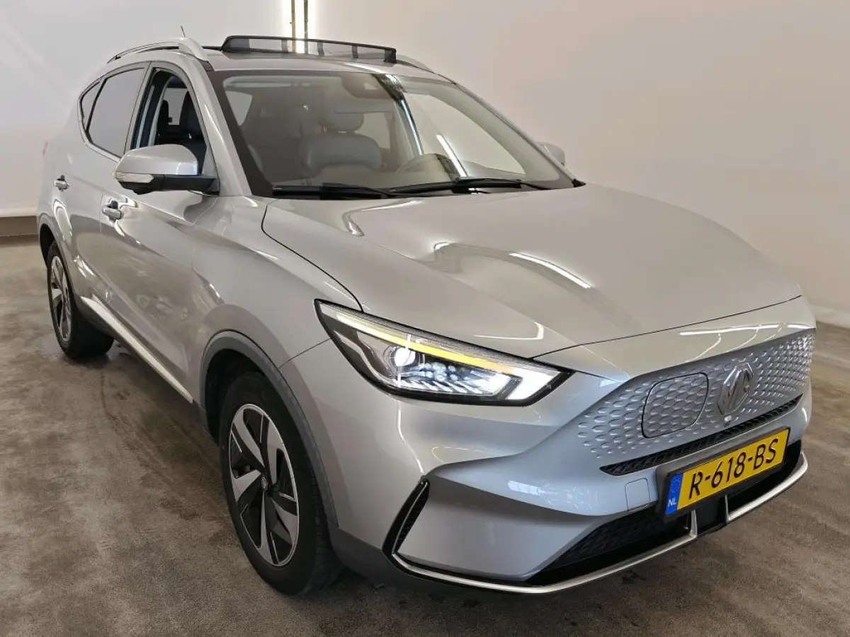 MG EV Standard Range Luxury 50 kWh PANO SOH 91% LEER CAMERA