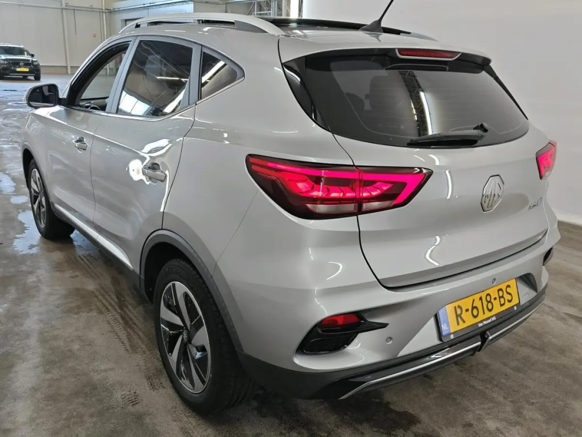 MG EV Standard Range Luxury 50 kWh PANO SOH 91% LEER CAMERA