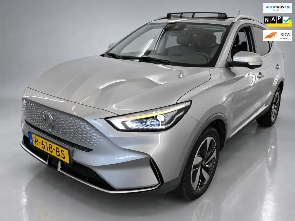 MG EV Standard Range Luxury 50 kWh PANO SOH 91% LEER CAMERA