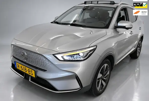 MG EV Standard Range Luxury 50 kWh PANO SOH 91% LEER CAMERA