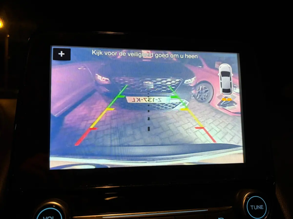 1.0 EcoBoost Titanium,Navigatie,Stoel/Stuurverwaming,Apple Carplay/ Android Auto