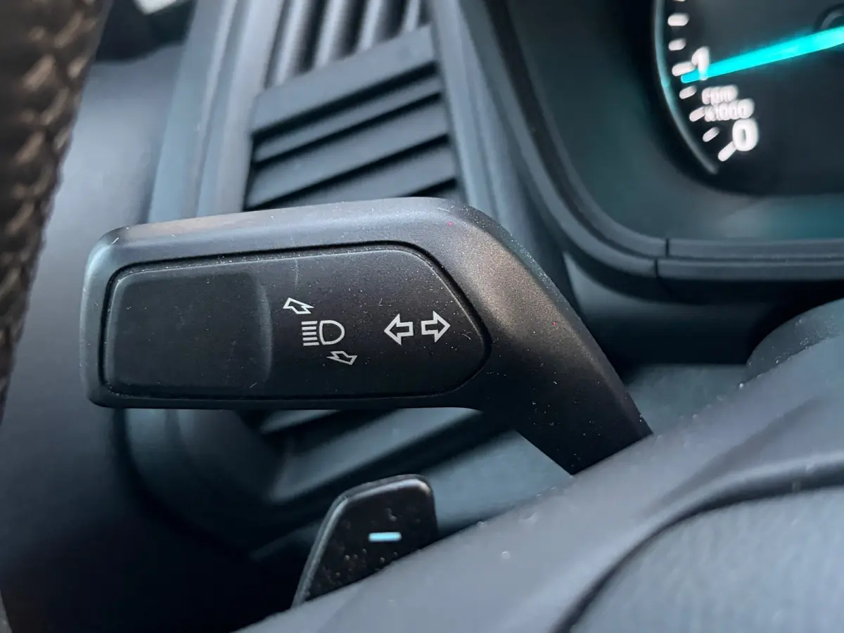 1.0 EcoBoost Titanium,Navigatie,Stoel/Stuurverwaming,Apple Carplay/ Android Auto