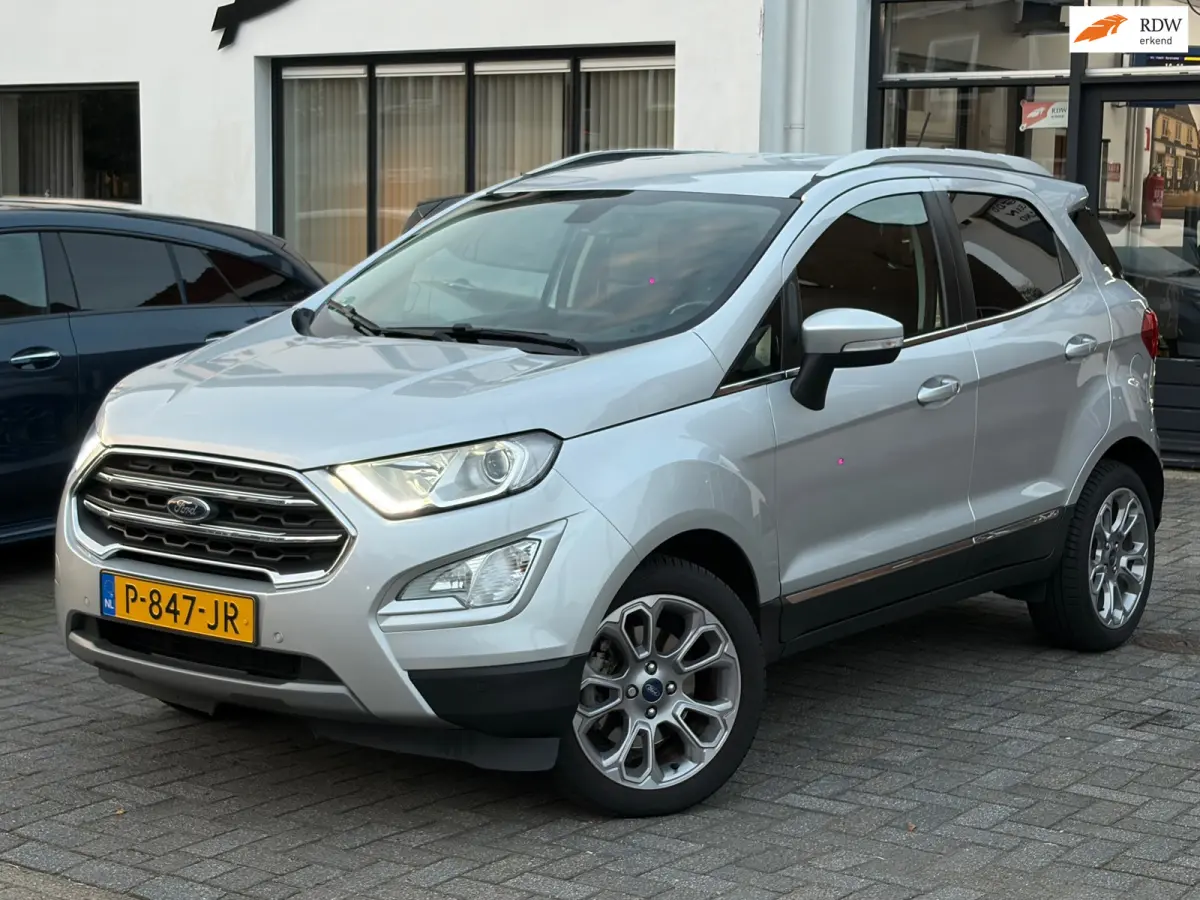 1.0 EcoBoost Titanium,Navigatie,Stoel/Stuurverwaming,Apple Carplay/ Android Auto