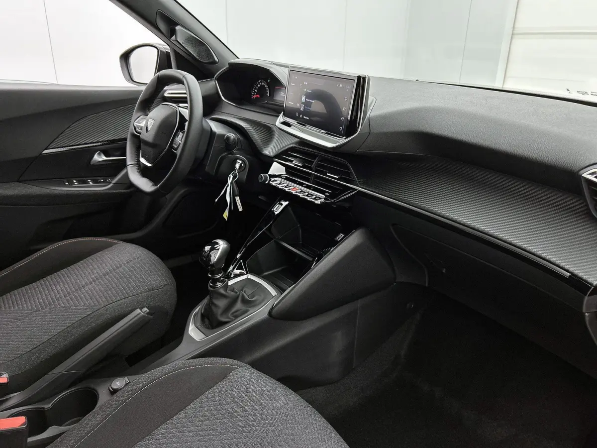 1.2 100pk Business Automaat | VOORRAAD VOORDEEL | Navigatie | Climate Control | Cruise Control | Parkeersensoren | LED | Apple Carplay/Android Auto |