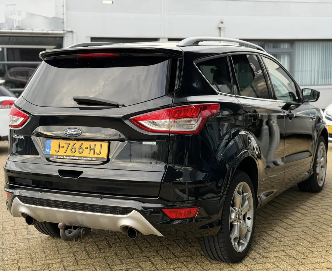 1.5 Titanium Styling Pack | Volledig Dealeronderhouden! | Zeer Nette Staat | Trekhaak 2000KG Trekgewicht | Achteruitrijcamera | SONY Audio | APK tot 09-09-2027 | Getint Glas | Parkeersensore