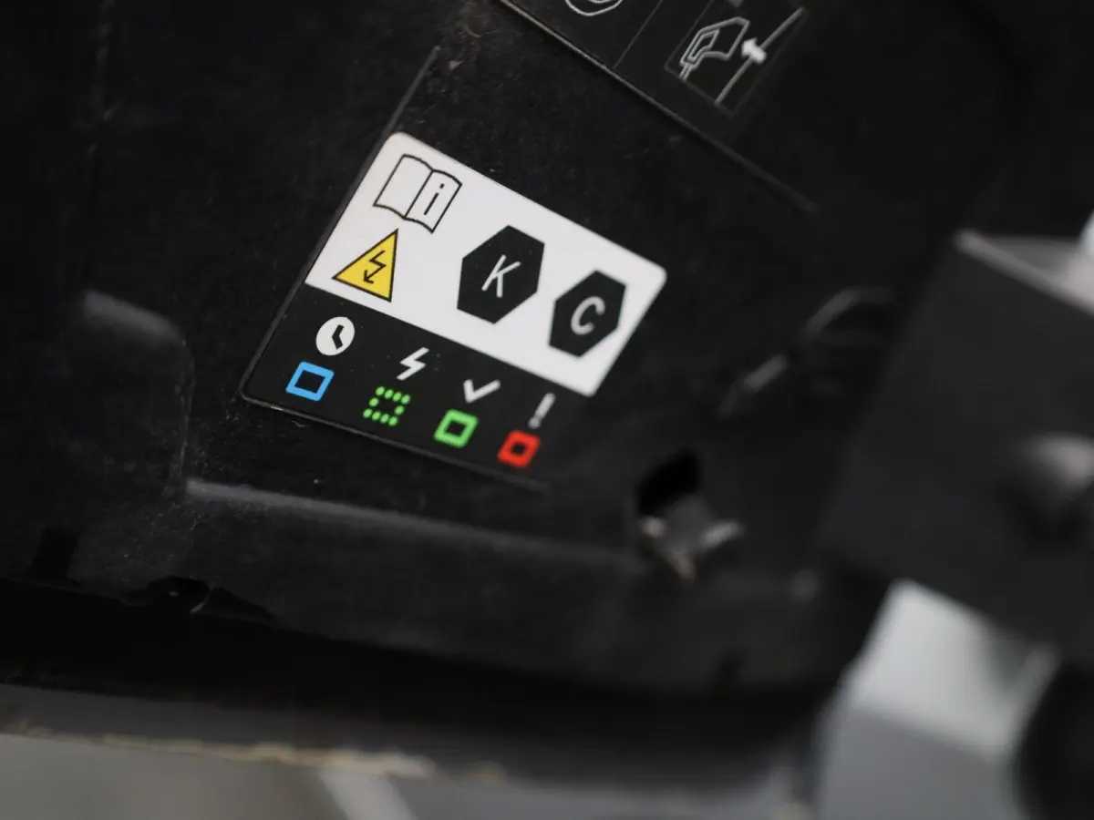 EV Allure 54 kWh | Automaat | Climate control | Virtual cockpit | Navigatie | Cruise control | Half-Leder | LMV | Parkeer sensoren | LED | Camera |