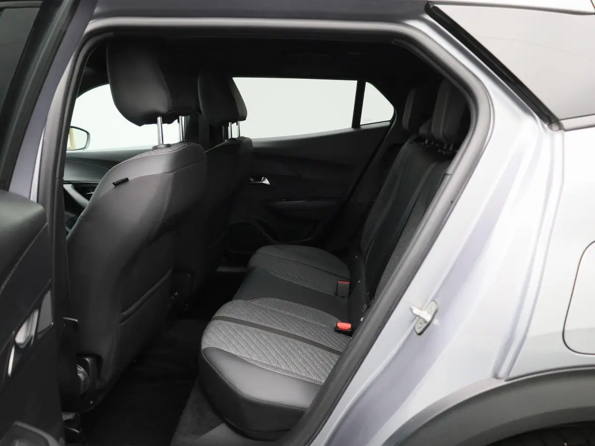 EV Allure 54 kWh | Automaat | Climate control | Virtual cockpit | Navigatie | Cruise control | Half-Leder | LMV | Parkeer sensoren | LED | Camera |