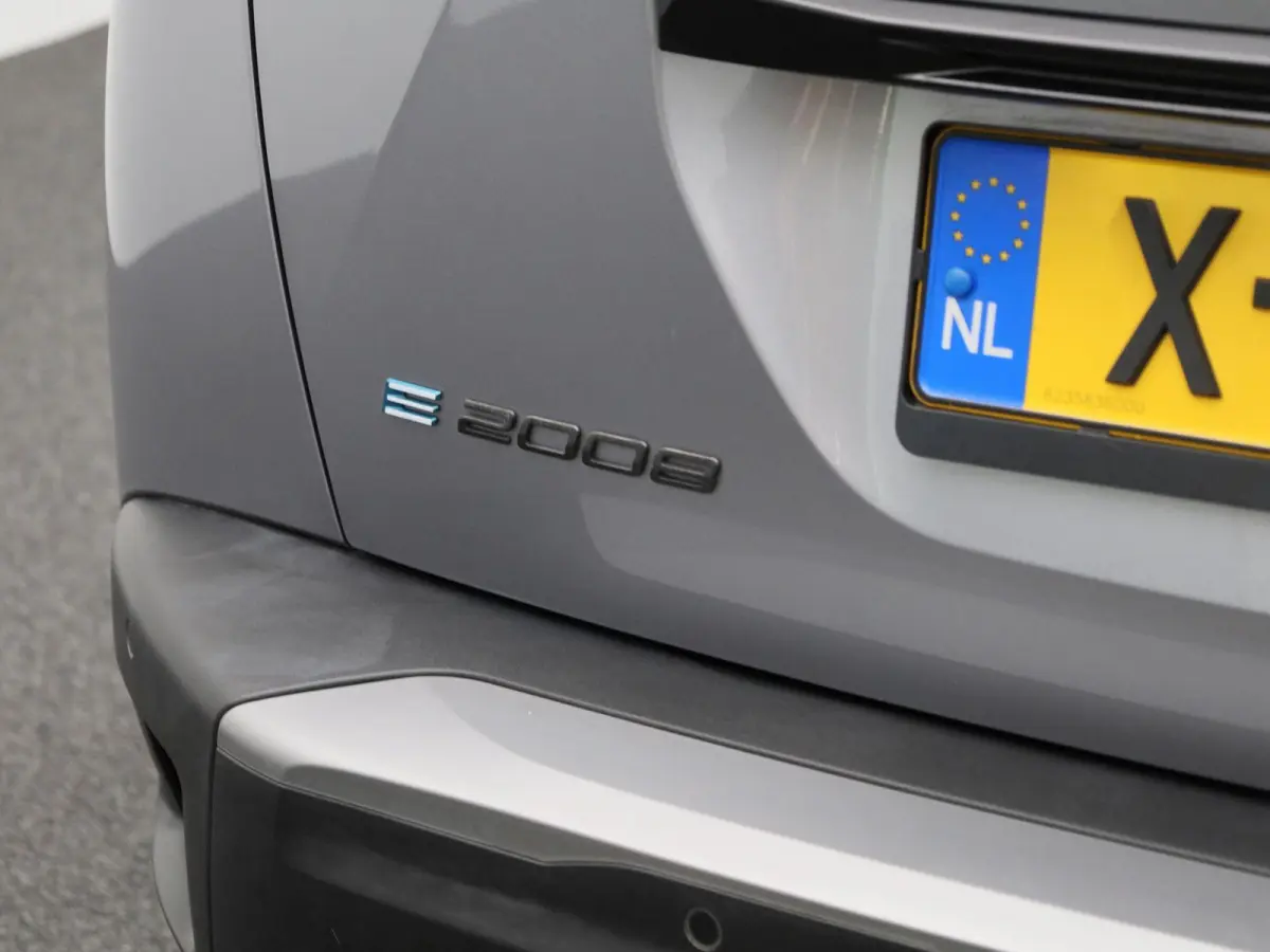 EV Allure 54 kWh | Automaat | Climate control | Virtual cockpit | Navigatie | Cruise control | Half-Leder | LMV | Parkeer sensoren | LED | Camera |