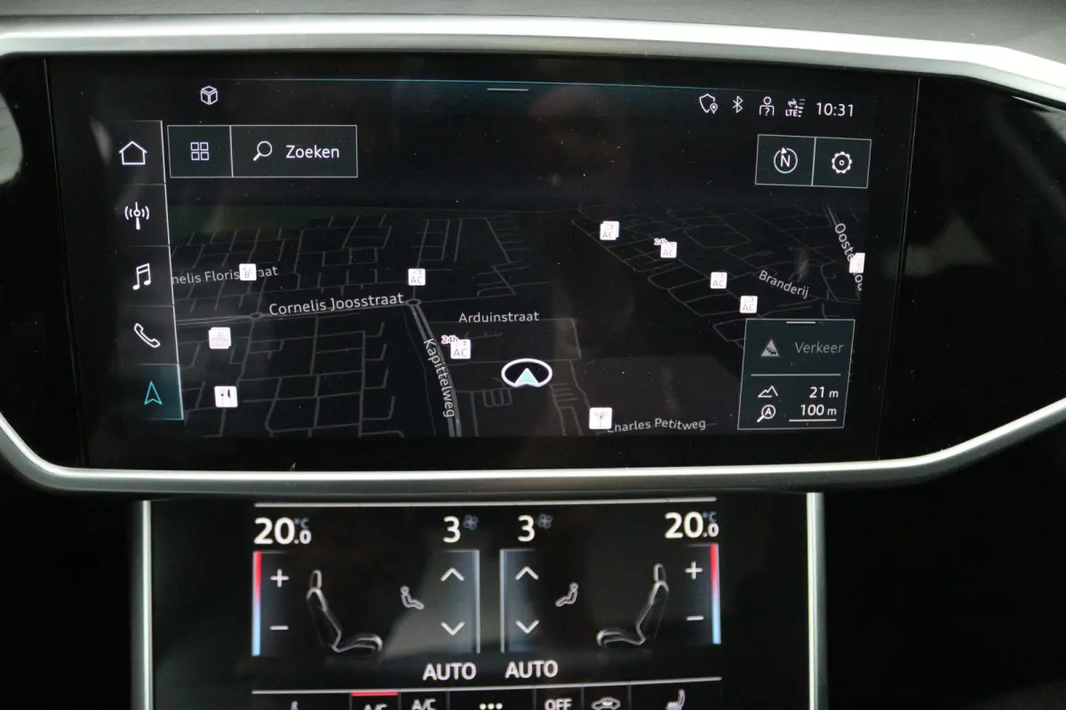 55 TFSI e quattro Competition (PANORAMADAK, TREKHAAK, CAMERA, STOELVERWARMING, DEALER ONDERHOUDEN)