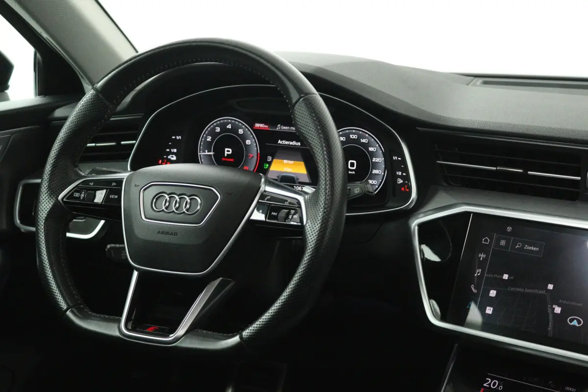 55 TFSI e quattro Competition (PANORAMADAK, TREKHAAK, CAMERA, STOELVERWARMING, DEALER ONDERHOUDEN)