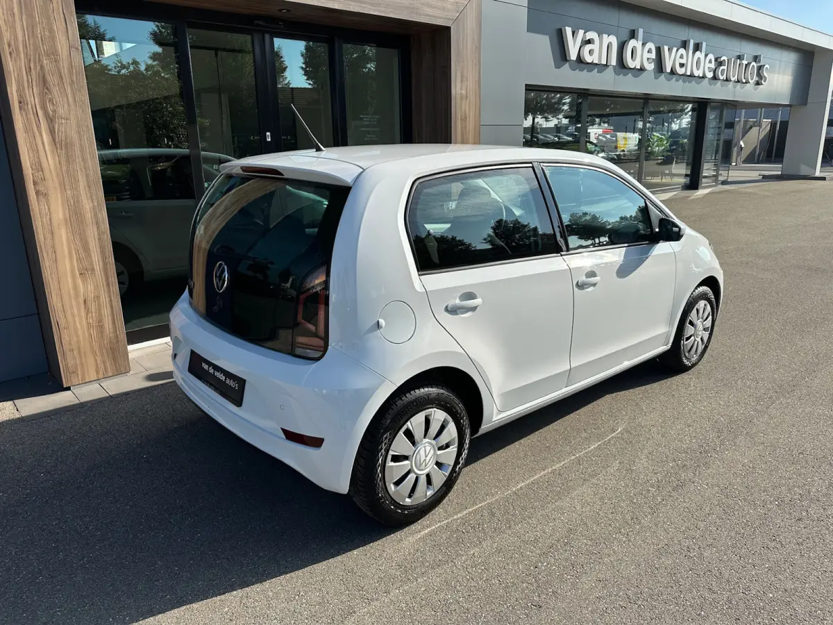Up! Move Up! 65pk 1.0 5-deurs | Camera | Cruise | Airco | Bluetooth | PDC | Rijklaar incl. 1 jaar Bovag garantie
