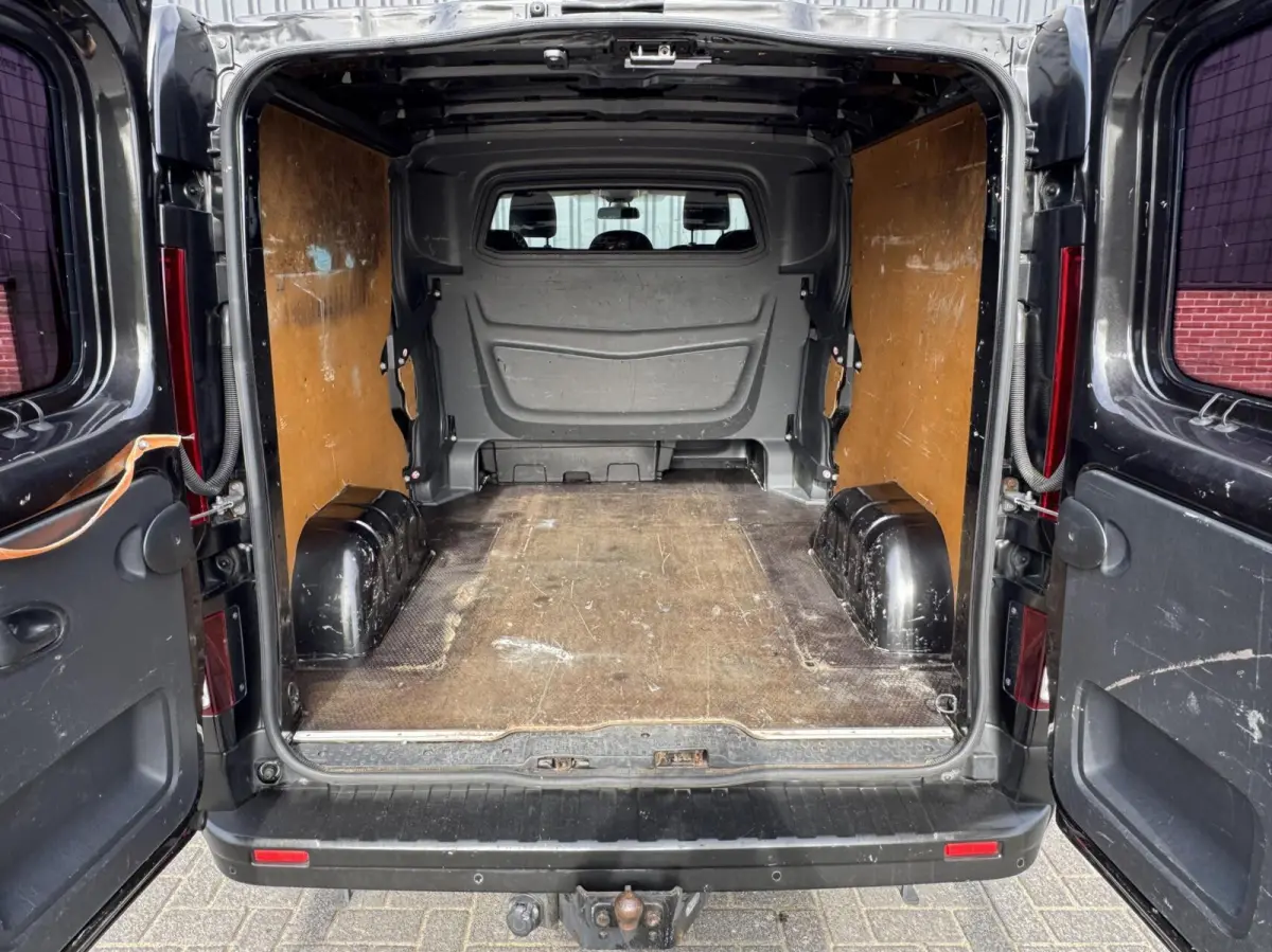 bestel 1.6 dCi T29 L2H1 DC Formula Edition Energy