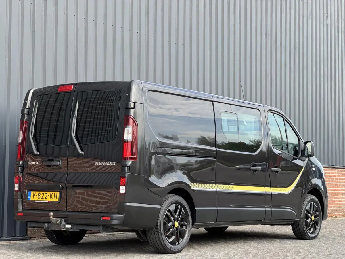 bestel 1.6 dCi T29 L2H1 DC Formula Edition Energy
