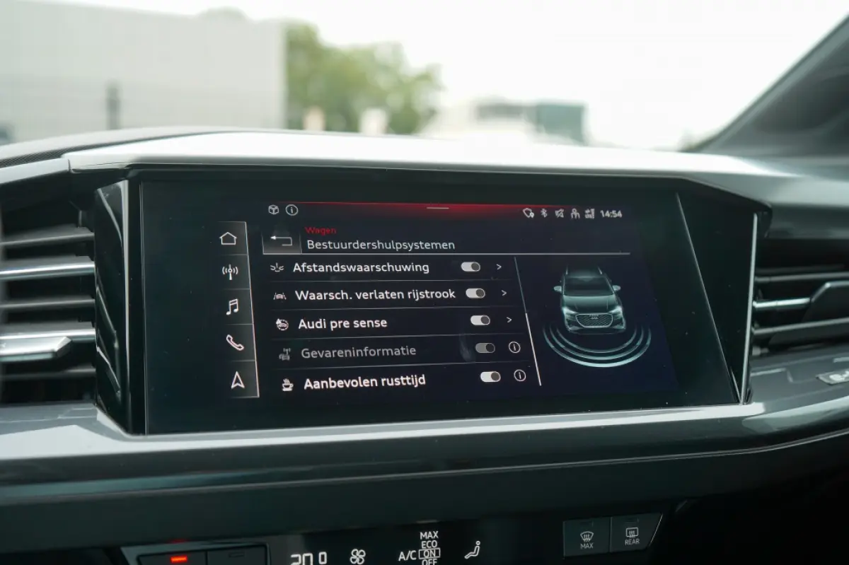 35 L ed S Com 55 kWh | 93,59% SOH | 3X S-line | Martix | Adap. Cruise