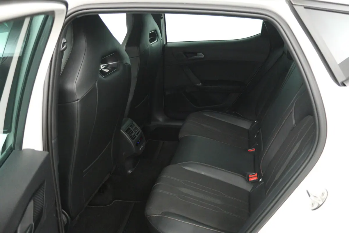 1.4 e-Hybrid VZ 245PK (STOELVERWARMING, STUURVERWARMING, CRUISE ADAPTIEF)