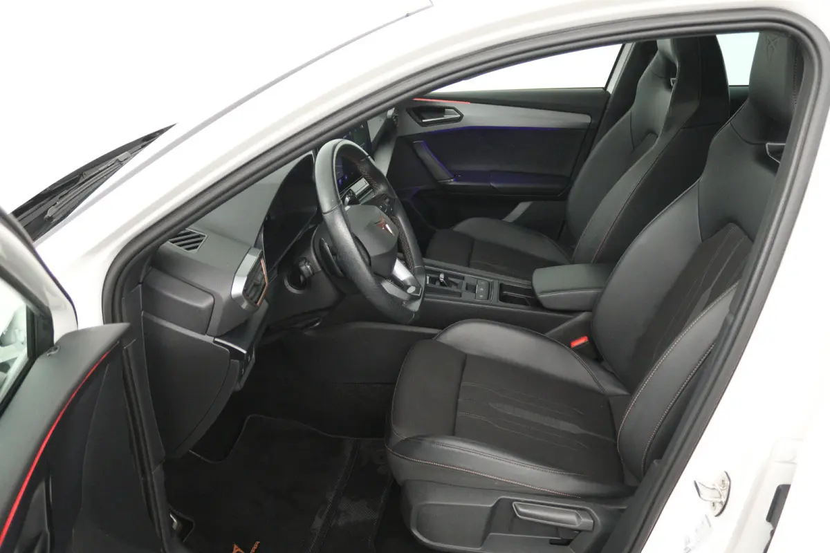 1.4 e-Hybrid VZ 245PK (STOELVERWARMING, STUURVERWARMING, CRUISE ADAPTIEF)