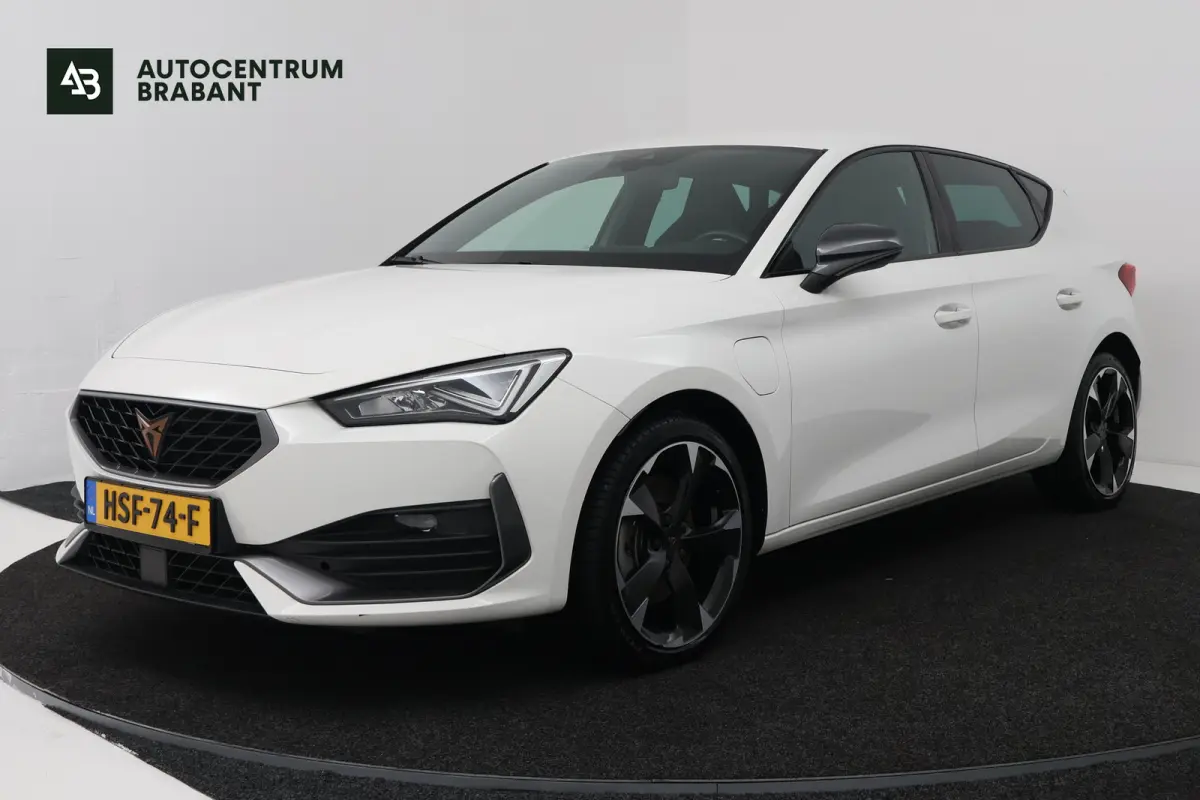 1.4 e-Hybrid VZ 245PK (STOELVERWARMING, STUURVERWARMING, CRUISE ADAPTIEF)