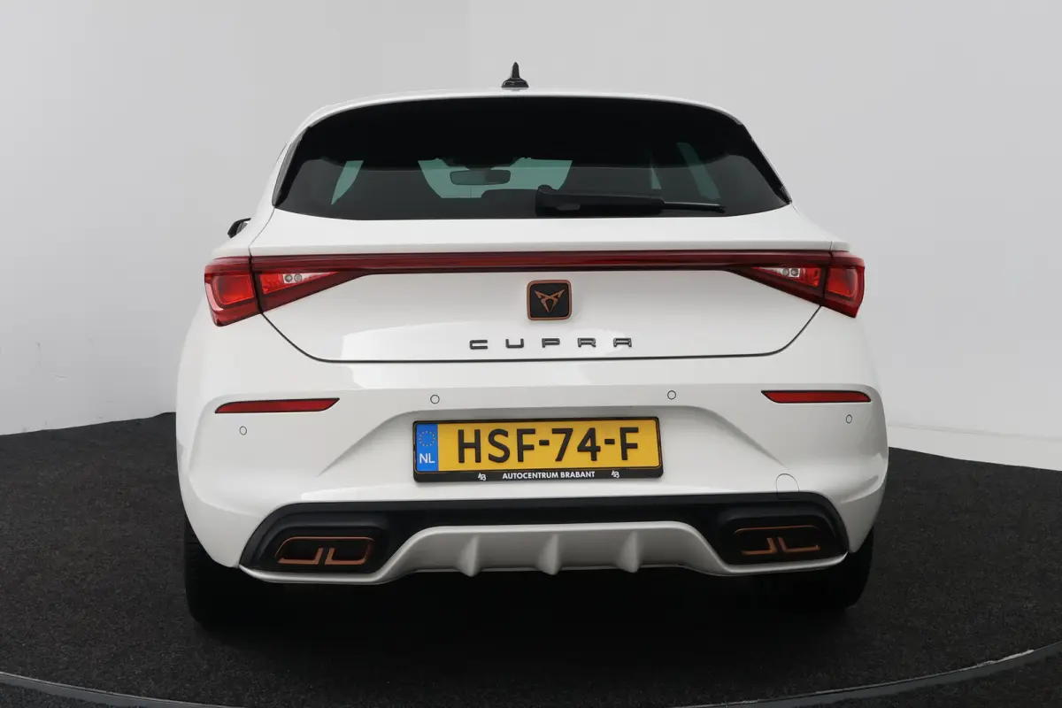 1.4 e-Hybrid VZ 245PK (STOELVERWARMING, STUURVERWARMING, CRUISE ADAPTIEF)