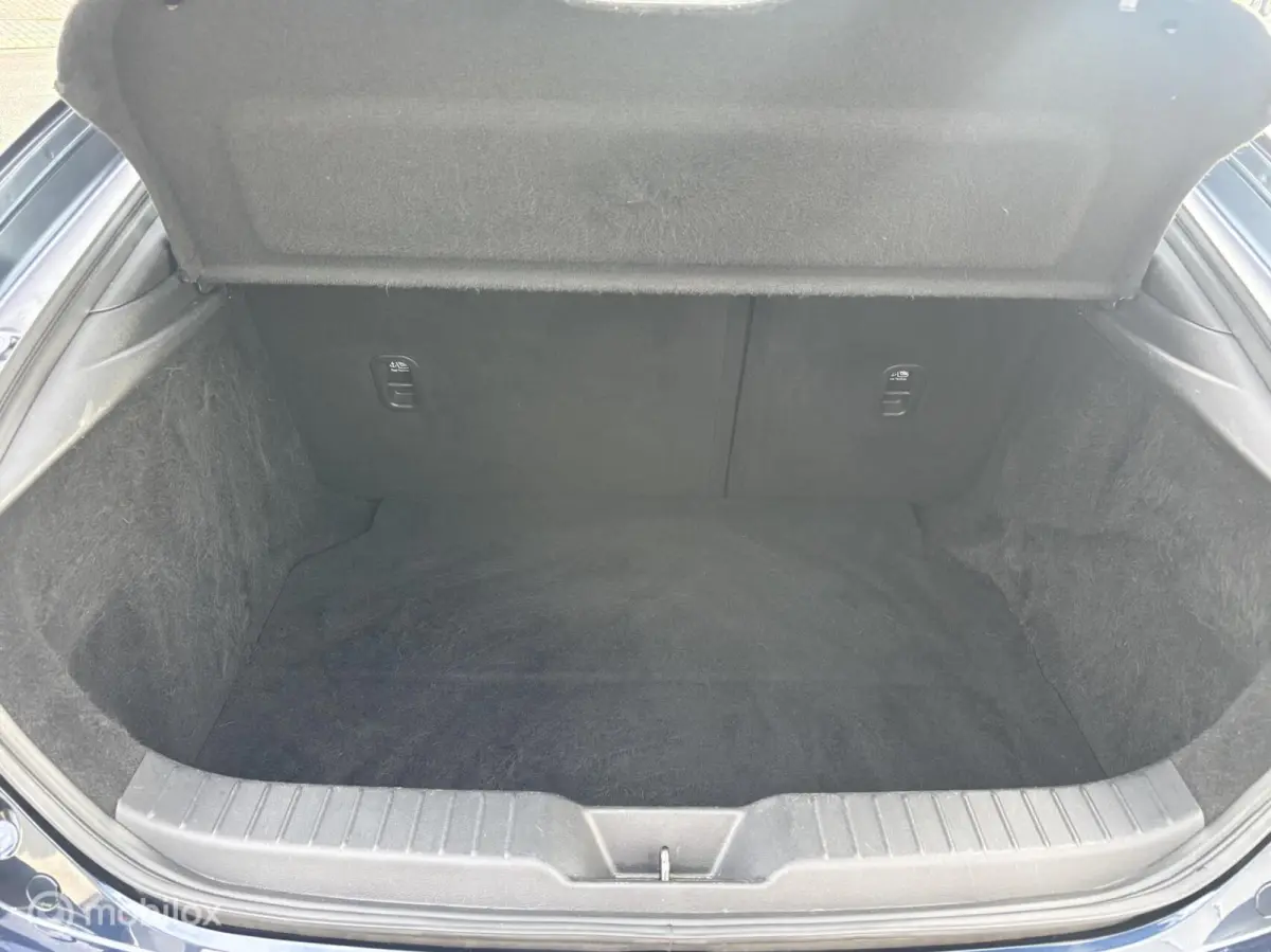 2.0 e-SkyActiv-G M Hybrid 122 Comfort