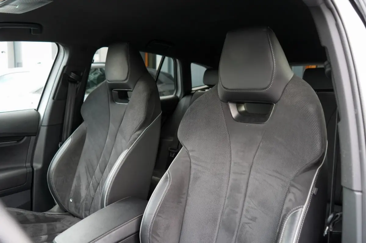 80 Sportline | 90.06% SOH | Matrix | Camera | Adap. Cruise | Carplay