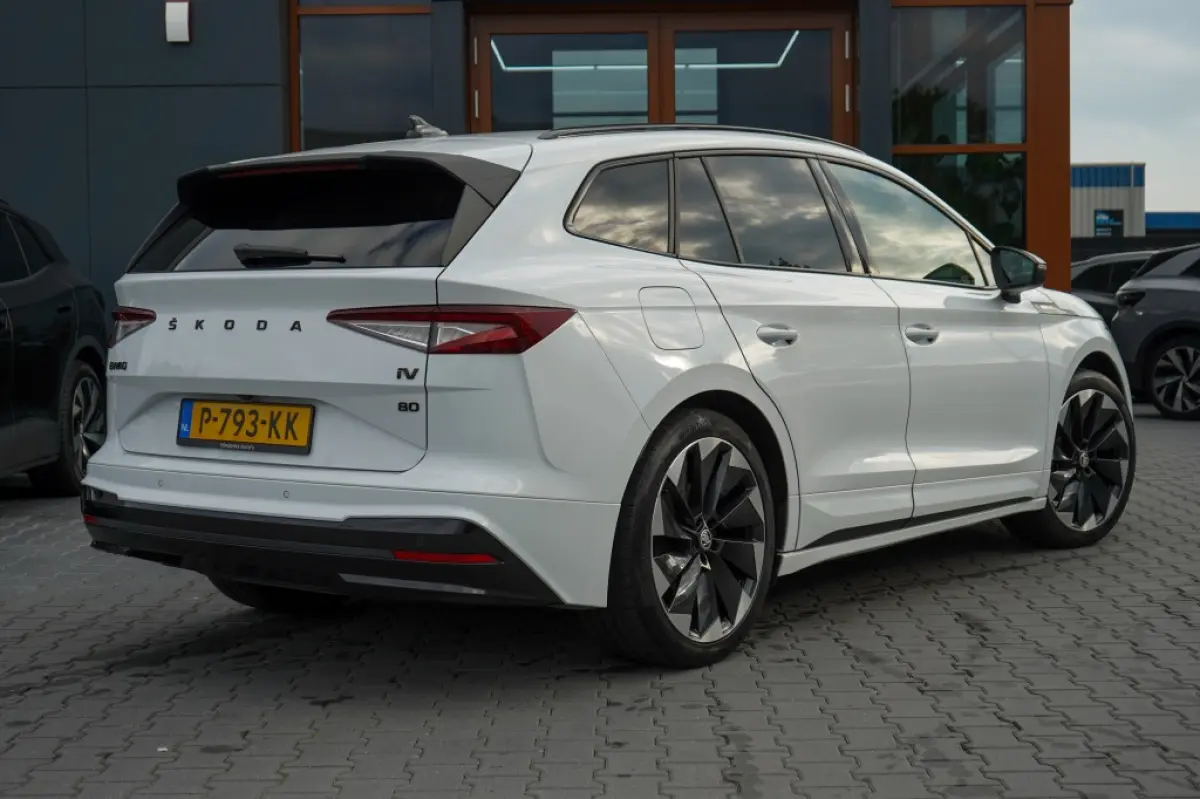 80 Sportline | 90.06% SOH | Matrix | Camera | Adap. Cruise | Carplay