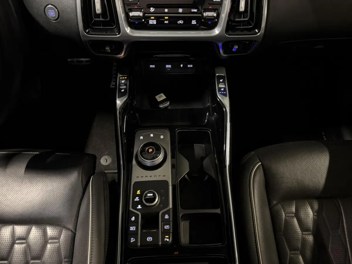 1.6 T-GDI Plug-in Hybrid 4WD ExecutiveLine 7p.