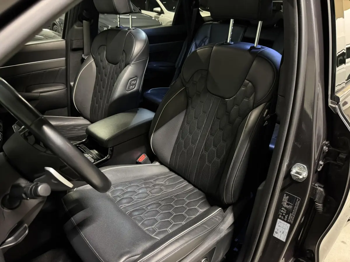 1.6 T-GDI Plug-in Hybrid 4WD ExecutiveLine 7p.