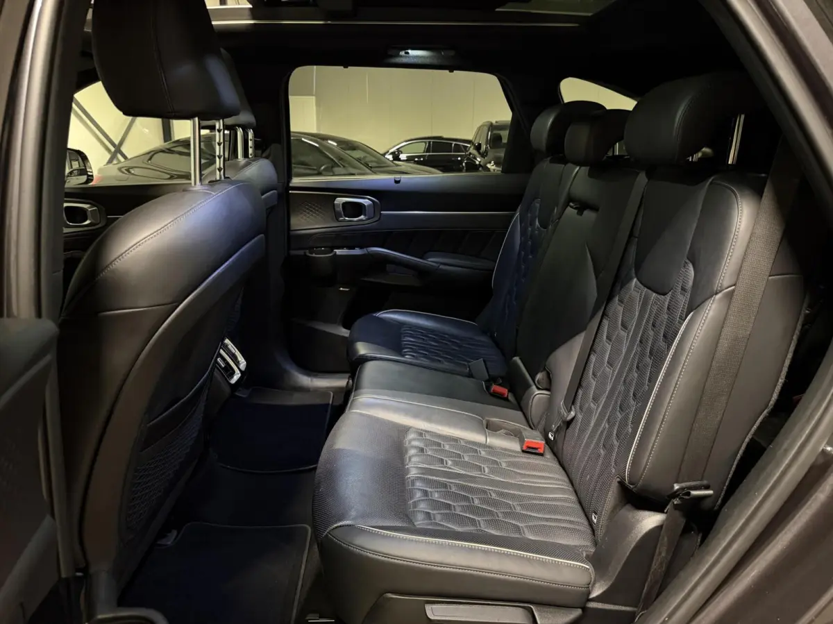 1.6 T-GDI Plug-in Hybrid 4WD ExecutiveLine 7p.