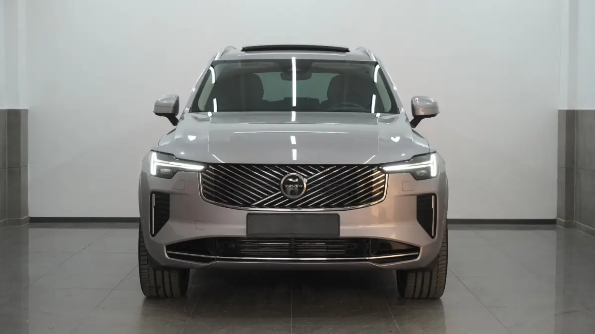 2.0 T8 Plug-in hybrid AWD Plus Bright ** FULL OPTIONS, PANO, TREKH, 21-inch LMV, H&K SOUND ** 41k onder NP - UNFALLFREI ** ** INFORMEER OOK NAAR ONZE AANTREKKELIJKE FINANCIAL-LEASE TARIEVEN 