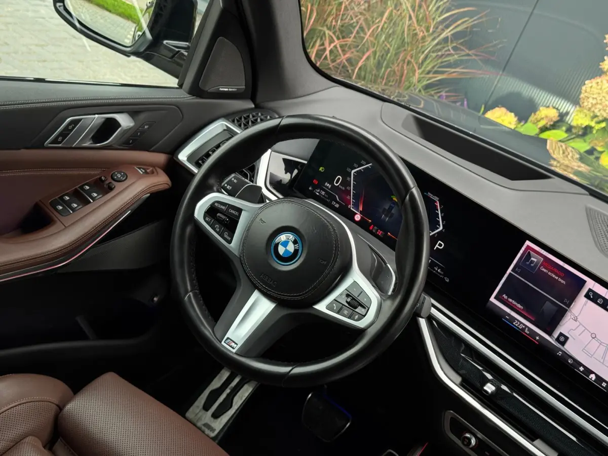 XDrive50e M PACK M24 NAVI|LEDER|HUD|360 CAMERA|CLIMATE