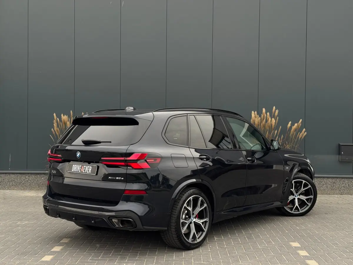 XDrive50e M PACK M24 NAVI|LEDER|HUD|360 CAMERA|CLIMATE