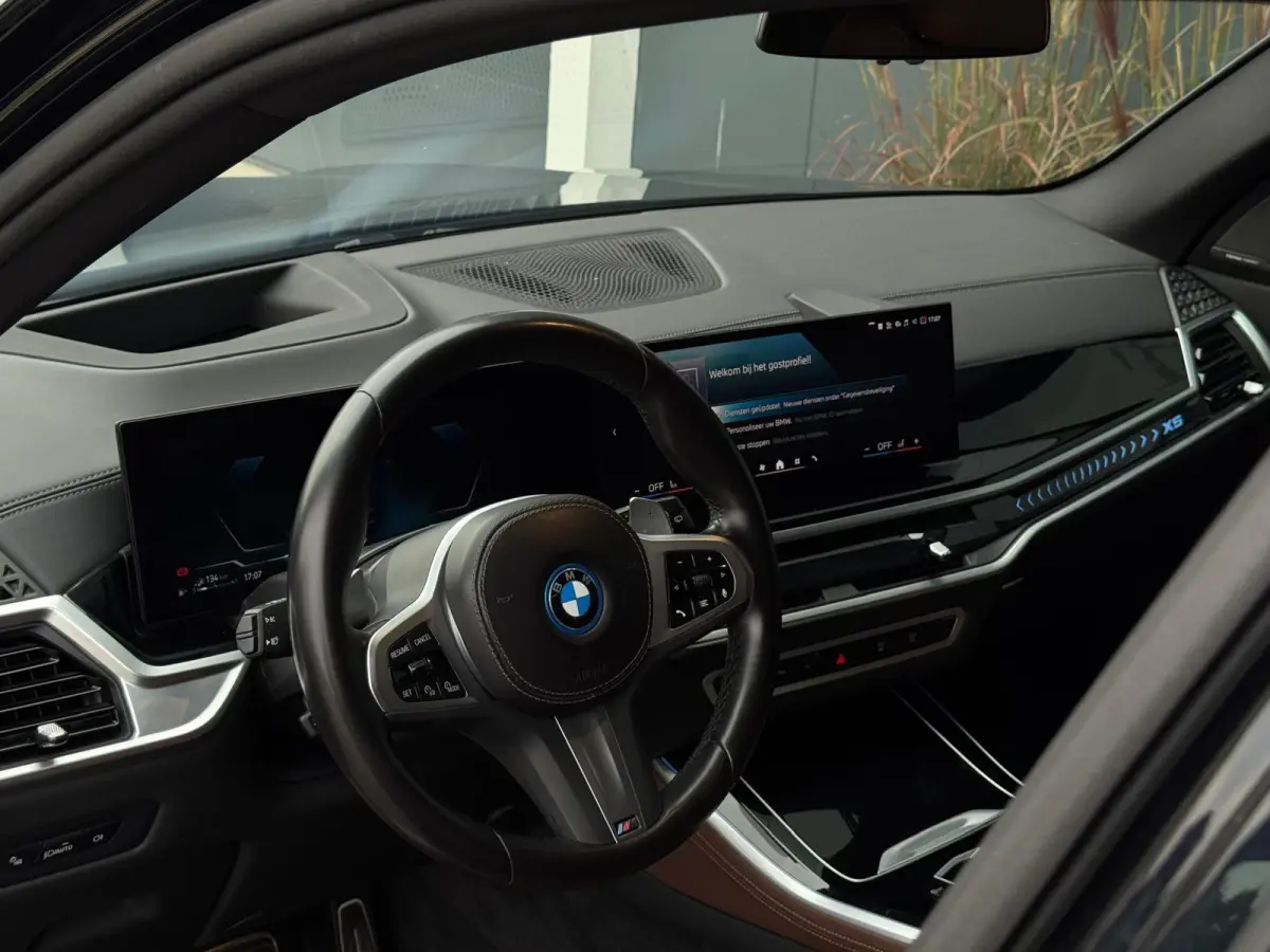 XDrive50e M PACK M24 NAVI|LEDER|HUD|360 CAMERA|CLIMATE
