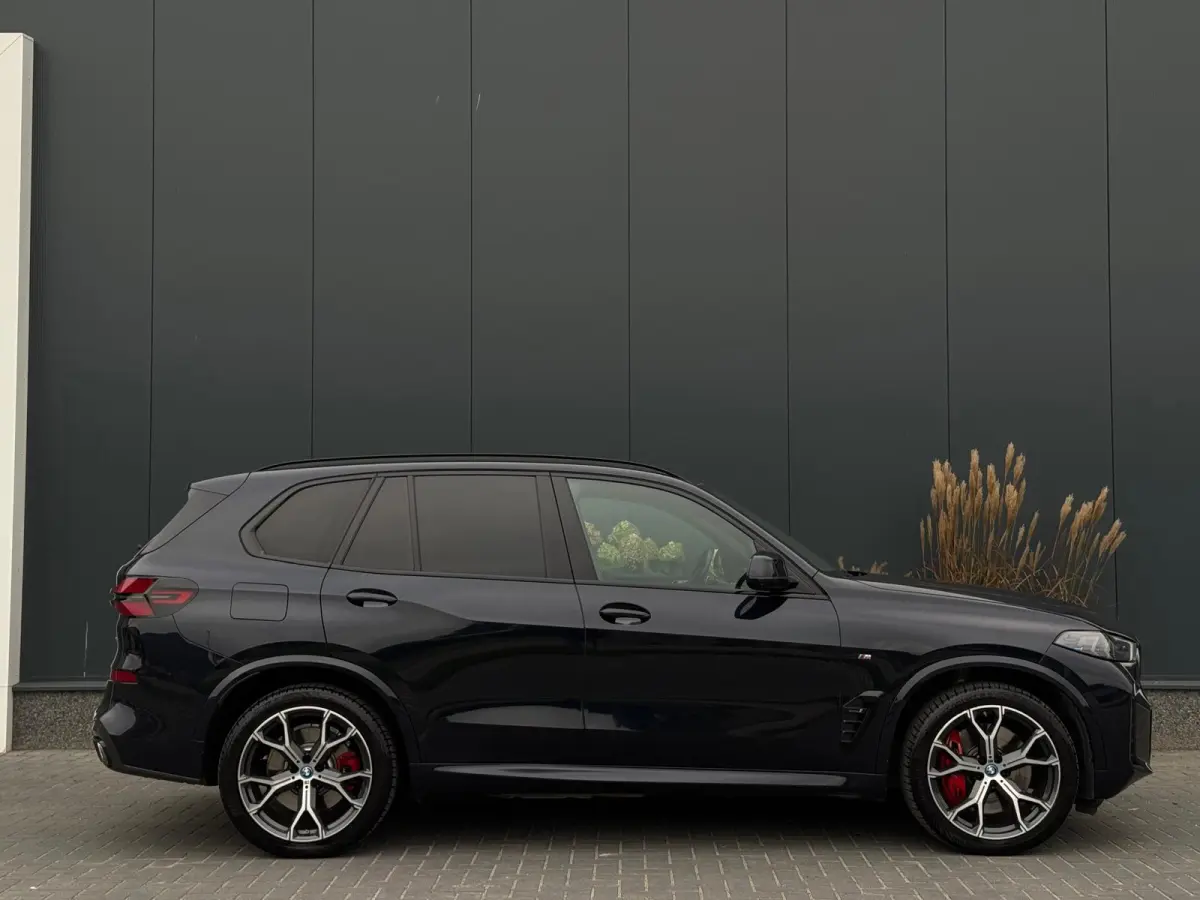 XDrive50e M PACK M24 NAVI|LEDER|HUD|360 CAMERA|CLIMATE