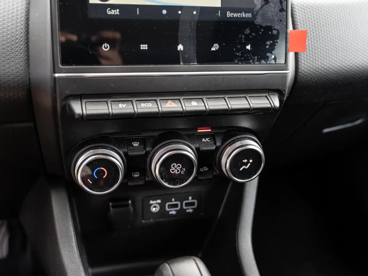 1.6 E-Tech Hybrid 140 Sensoren|Airco|Garantie!