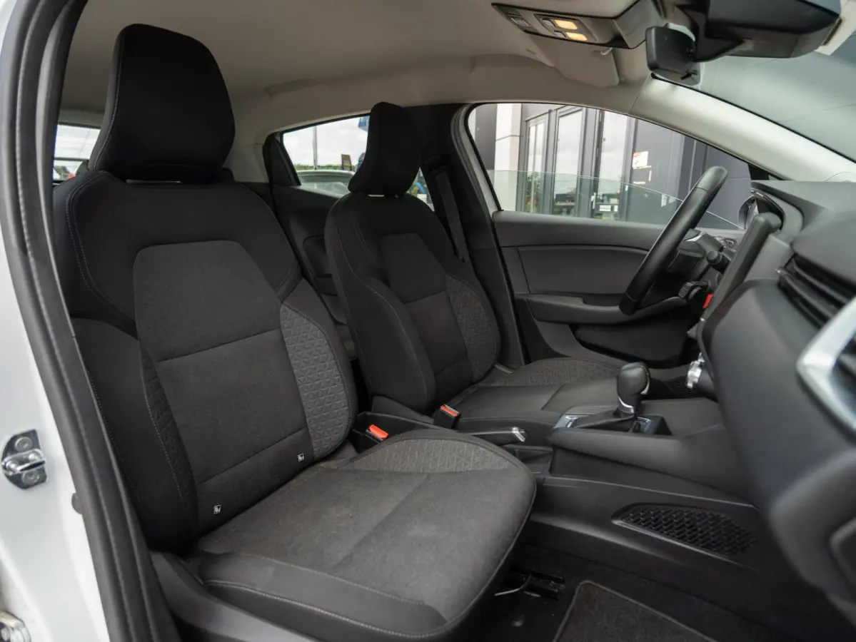 1.6 E-Tech Hybrid 140 Sensoren|Airco|Garantie!