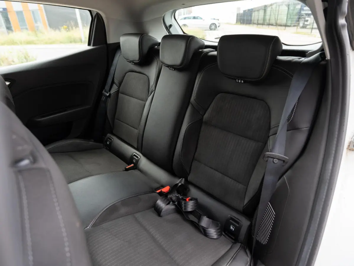 1.6 E-Tech Hybrid 140 Sensoren|Airco|Garantie!