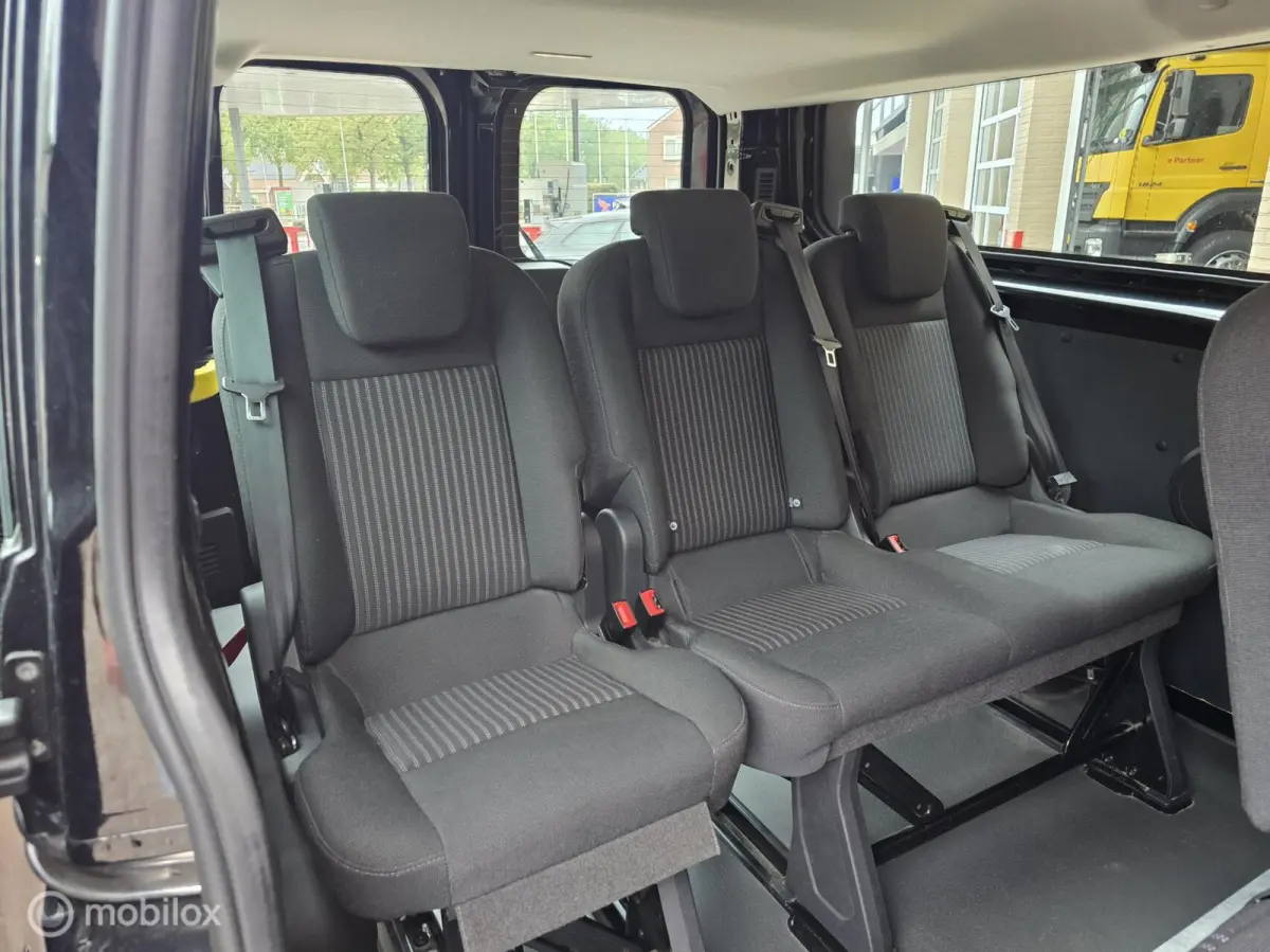 Combi 9-Persoons 310 2.0 TDCI L2H1 Trend Dubbele Schuifdeur | Trekhaak | Stoel&ruitverwarming | Achteruitrijcamera | PDC | Cabman | Clima |