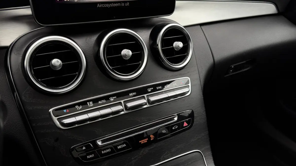 180 Business Solution AMG | Schuif + Panodak | Stoelverwarming | A M G | Sfeer | LED | Camera |