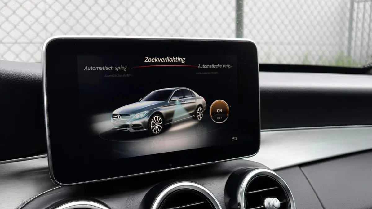180 Business Solution AMG | Schuif + Panodak | Stoelverwarming | A M G | Sfeer | LED | Camera |