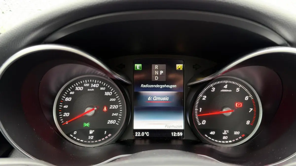 180 Business Solution AMG | Schuif + Panodak | Stoelverwarming | A M G | Sfeer | LED | Camera |