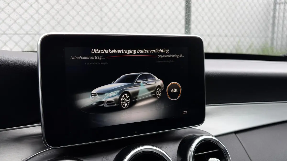 180 Business Solution AMG | Schuif + Panodak | Stoelverwarming | A M G | Sfeer | LED | Camera |