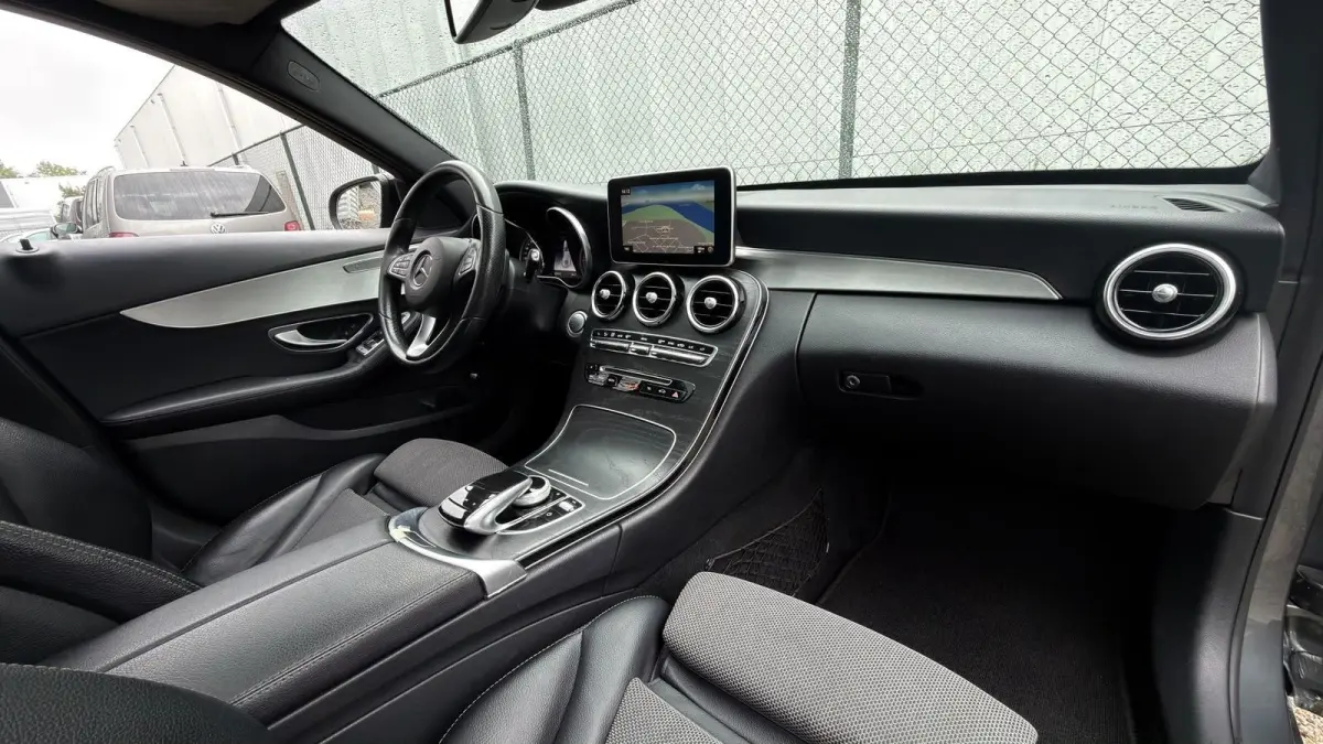 180 Business Solution AMG | Schuif + Panodak | Stoelverwarming | A M G | Sfeer | LED | Camera |