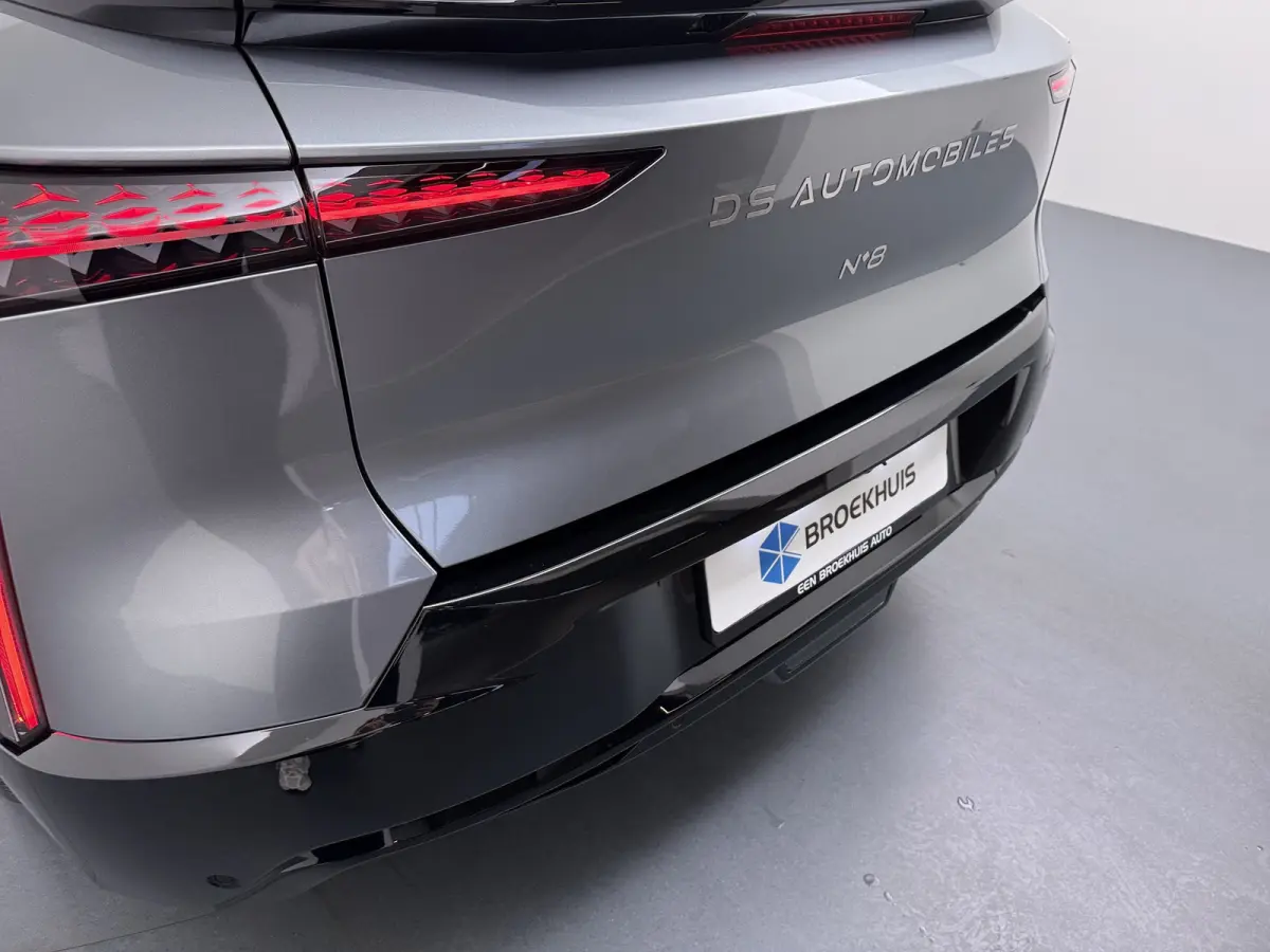 Pallas Black Edition | Proximity Keyless Entry