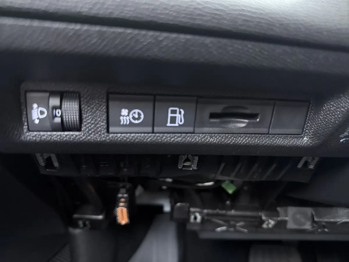 Allure | 360 Vision & Drive Assist Pack | Elektrische parkeerrem | Extra getinte achterste zijruiten en achterruit