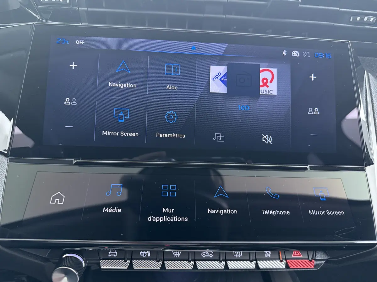 Allure | 360 Vision & Drive Assist Pack | Elektrische parkeerrem | Extra getinte achterste zijruiten en achterruit