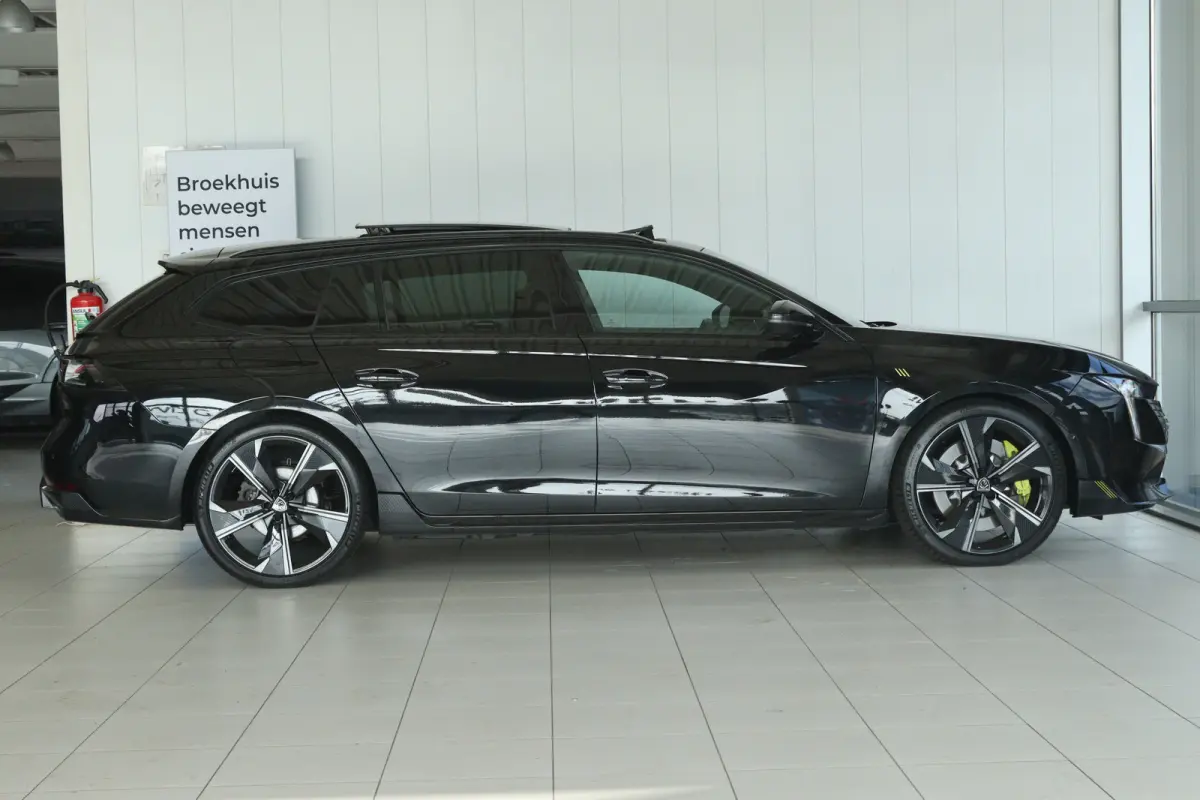 1.6 HYbrid PSE 360PK | Schuifdak | Nightvision | Focal | 360 Camera | Massage | MATRIX | Adaptieve Demping | Carplay | Memory | Keyless