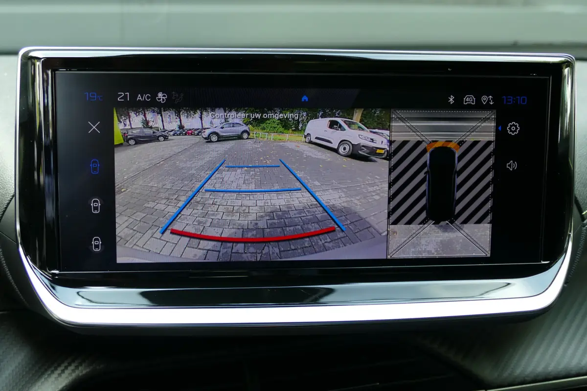GT | Active Safety Brake met camera en radar (automatisch noodremsysteem) met Distance Alert (waarschuwing dreigende aanrijding) | Advanced Active Safety Brake met camera en radar | Climate 