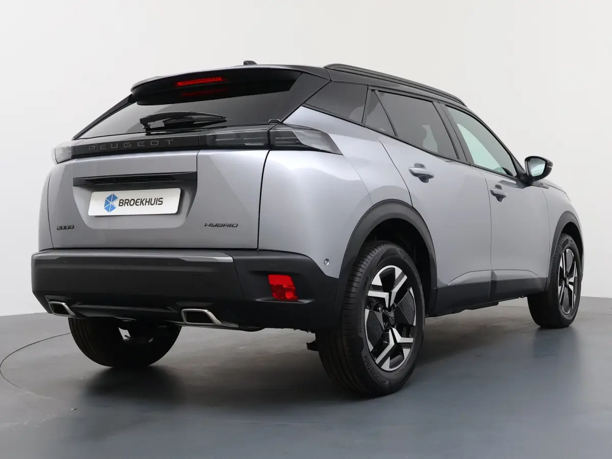 GT | Active Safety Brake met camera en radar (automatisch noodremsysteem) met Distance Alert (waarschuwing dreigende aanrijding) | Advanced Active Safety Brake met camera en radar | Climate 