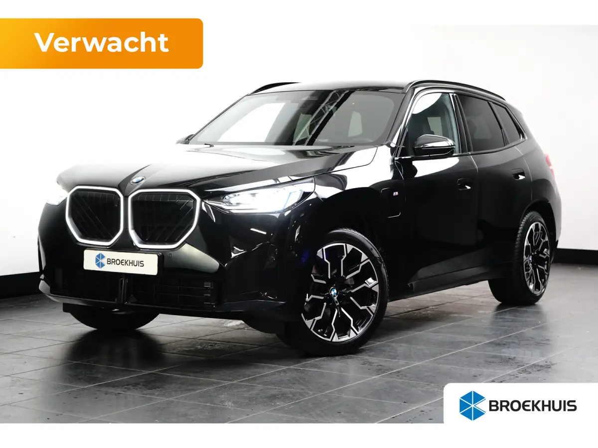 30e xDrive M-Sport | Harman & Kardon | Head-up | 360 Camera | Panoramadak | Stoelverwarming | Iconic Glow | Memory | Adaptief Led |